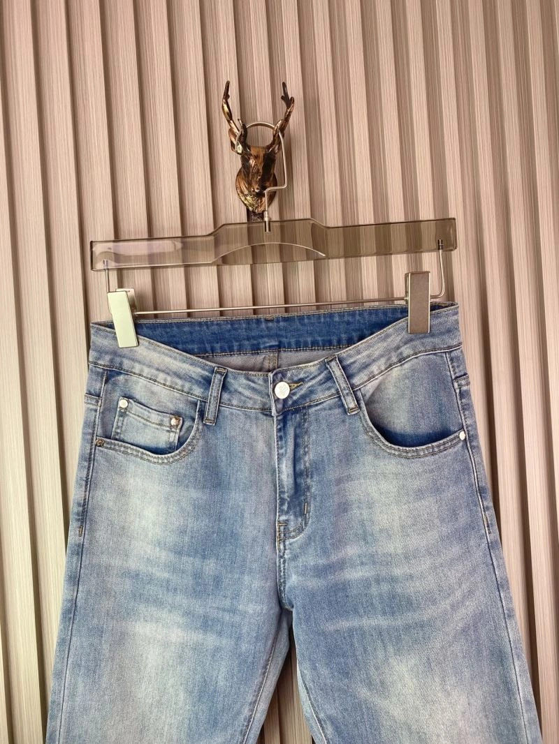 Snug Moncler Jeans 141656