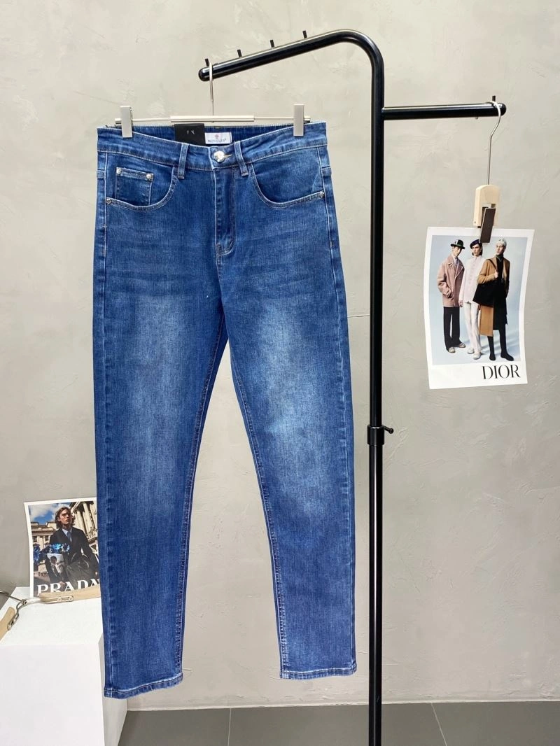 Moncler Jeans ModernLook 141637