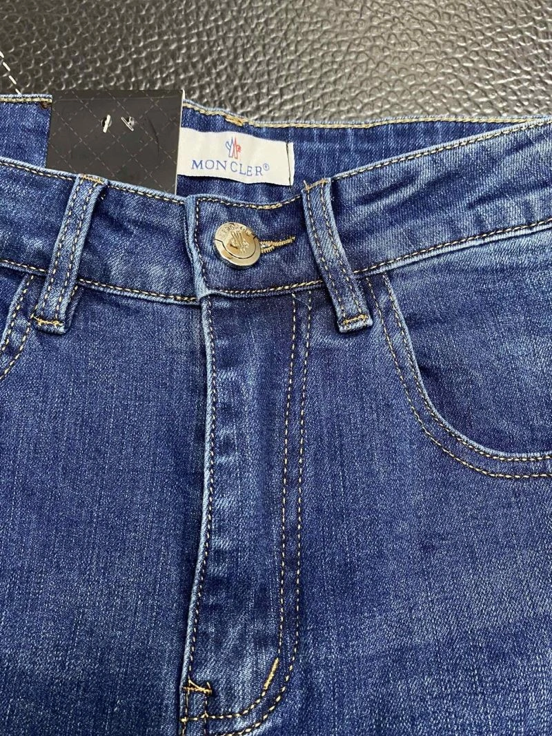 Moncler Jeans ModernLook 141637