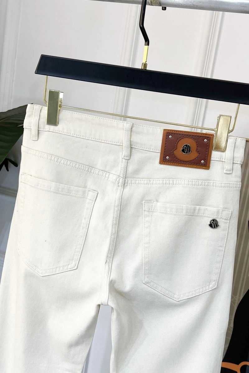 Resilient Moncler Jeans 141634
