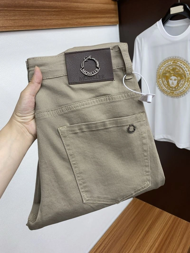 Modern Moncler Jeans 141679