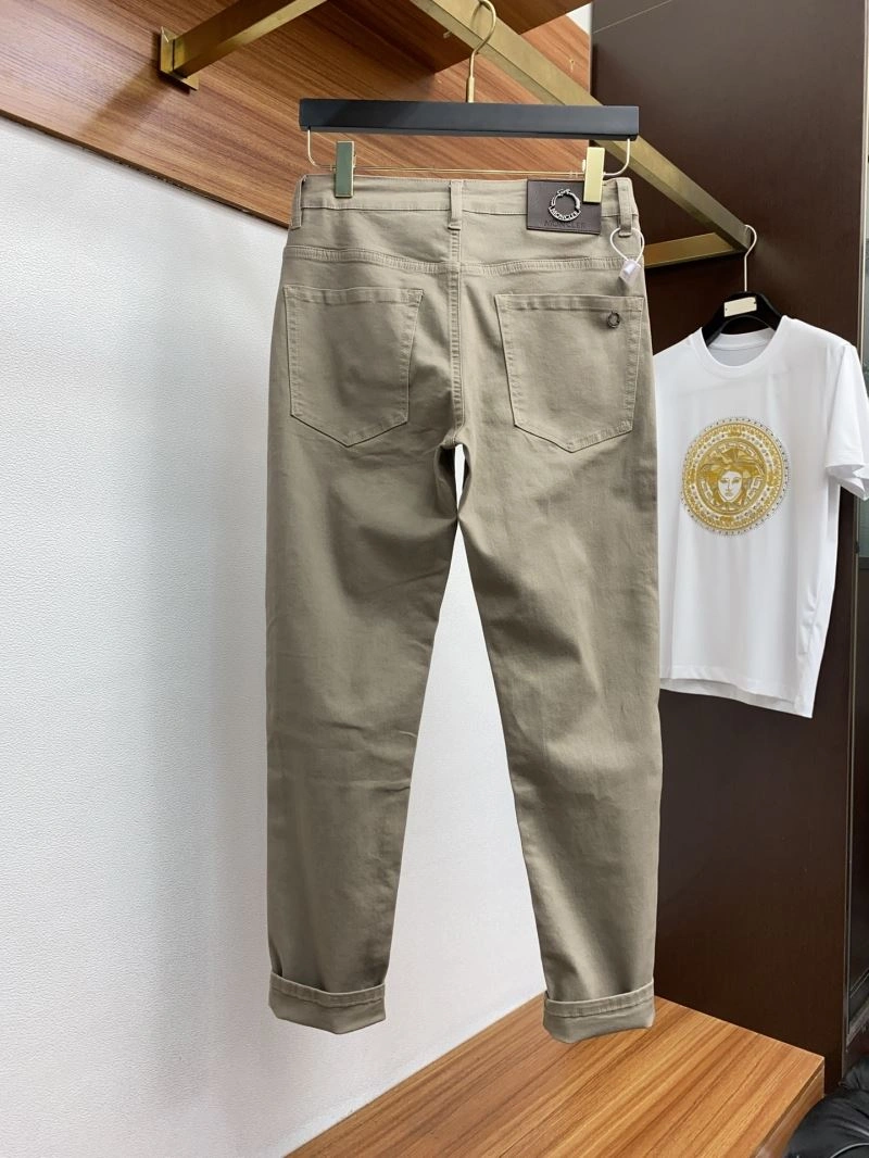 Modern Moncler Jeans 141679