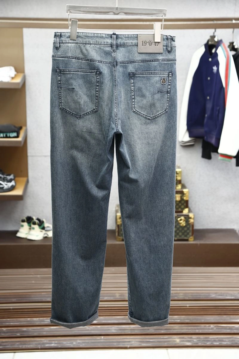 Classic Moncler Jeans 141626