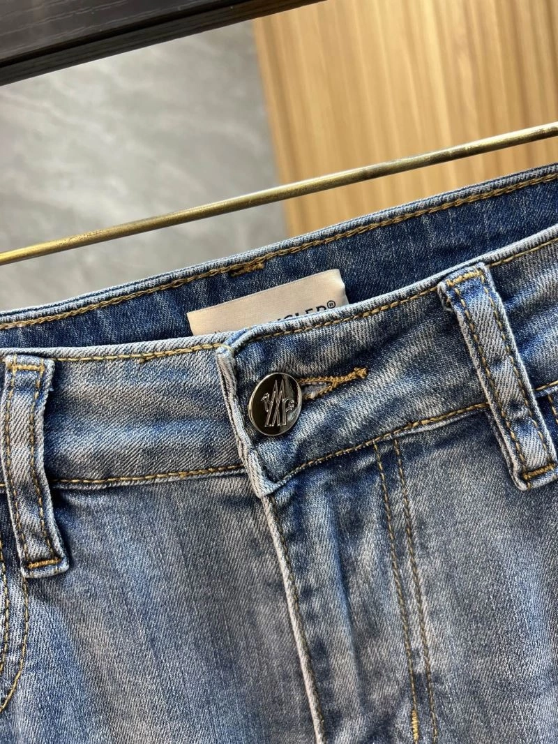 ModernLook Moncler Jeans 141631