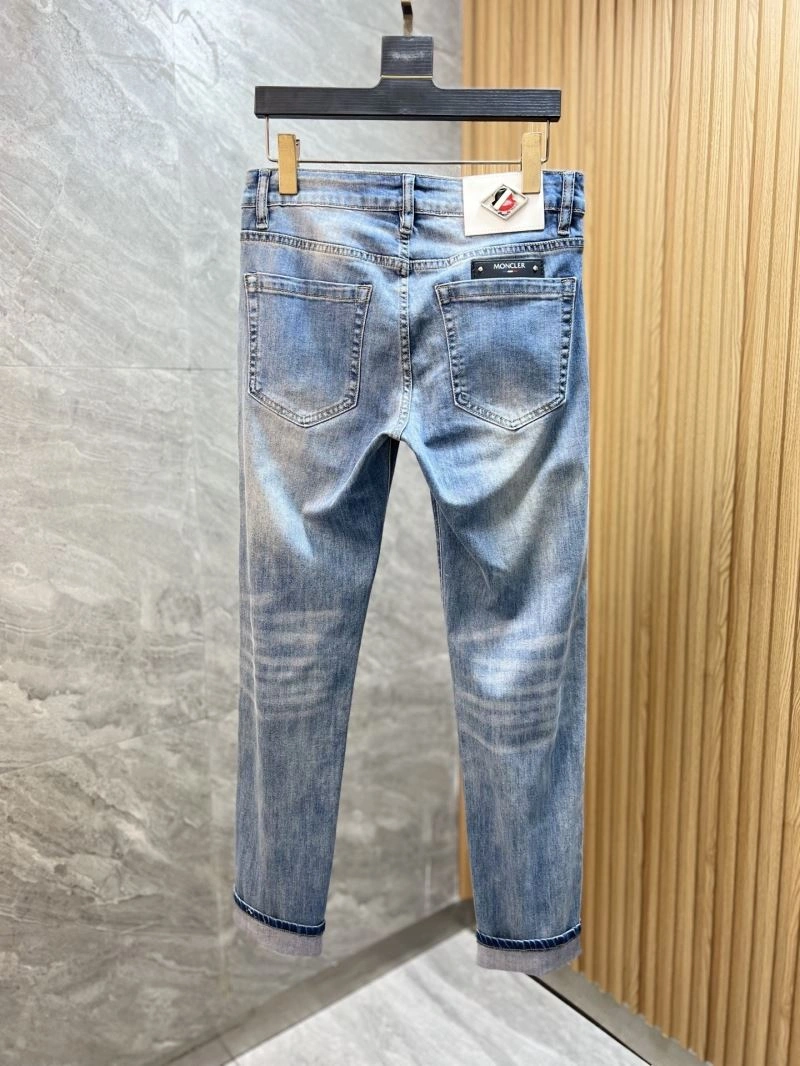 ModernLook Moncler Jeans 141631