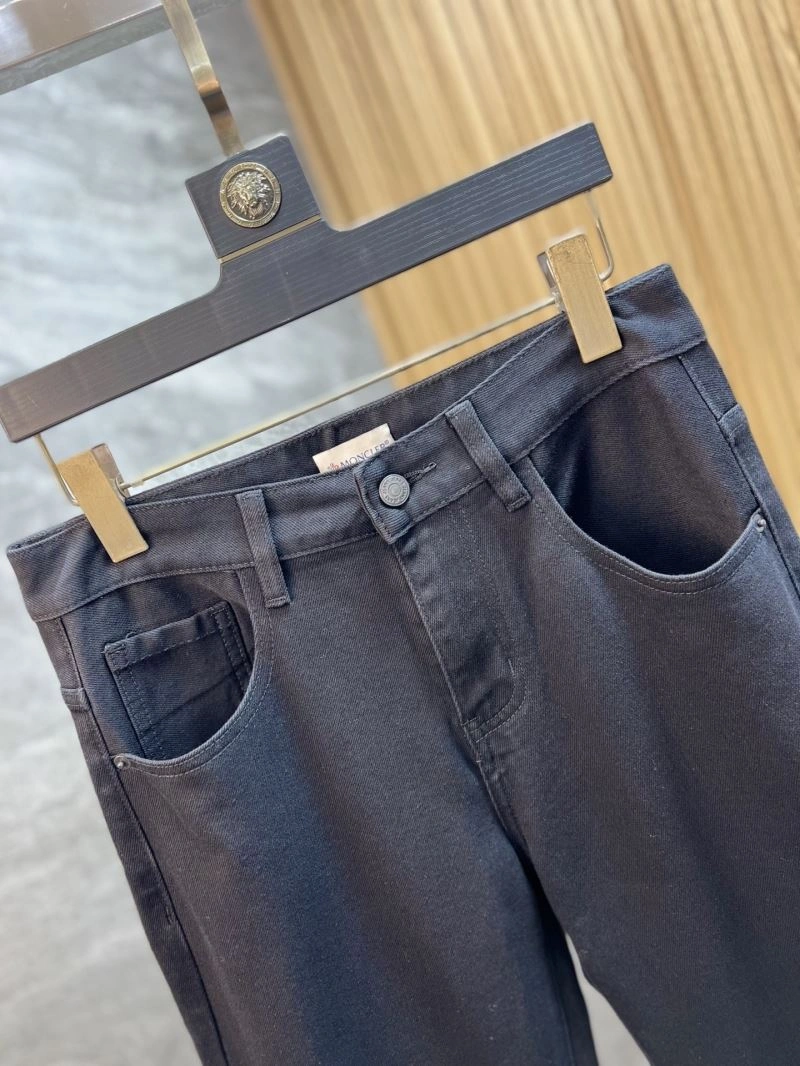 SoftTouch Moncler Jeans 141639