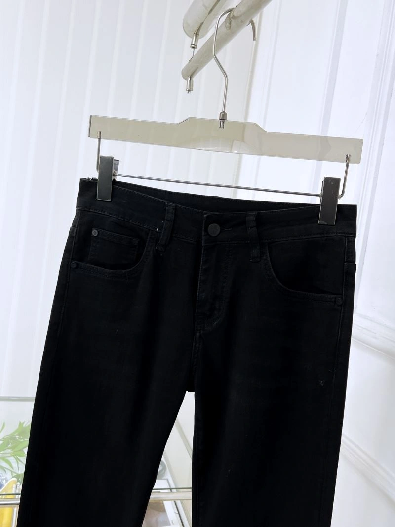 Functional Moncler Jeans 141641