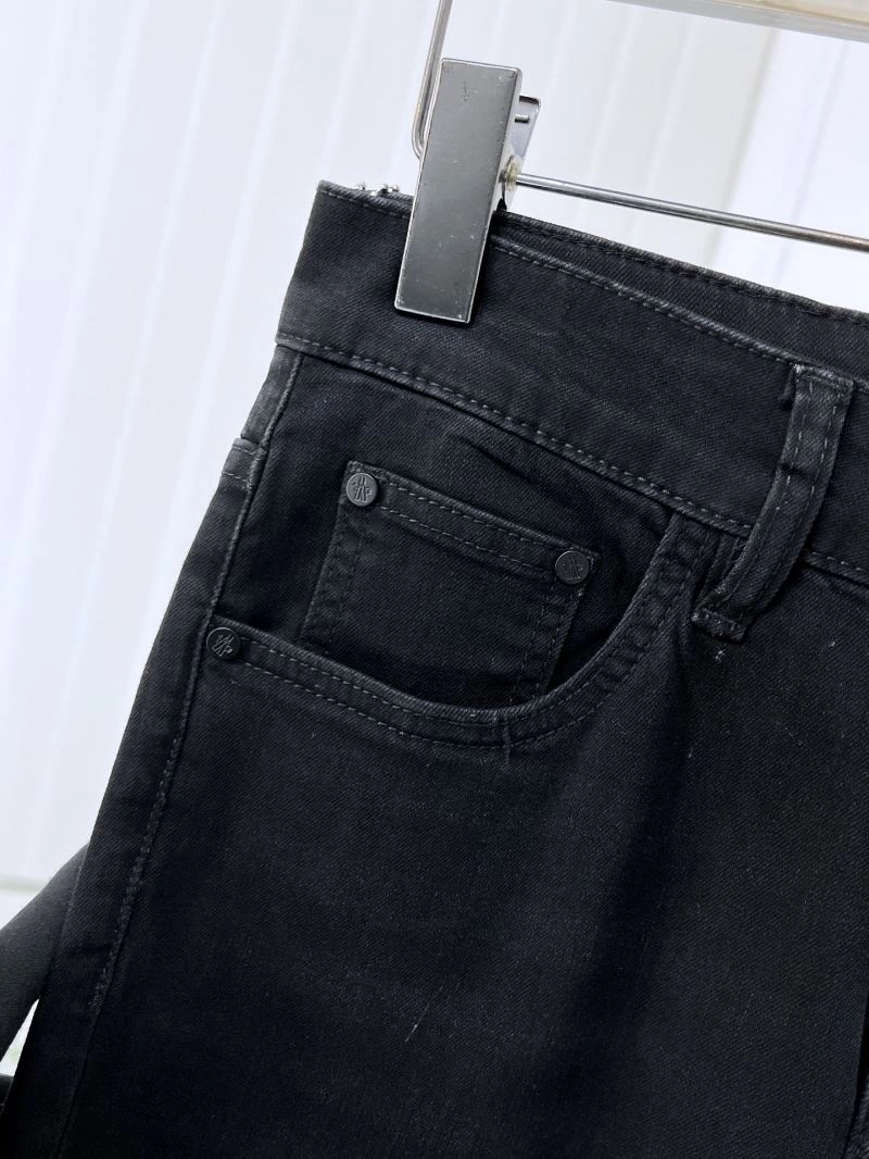 Functional Moncler Jeans 141641