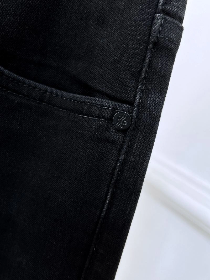 Functional Moncler Jeans 141641