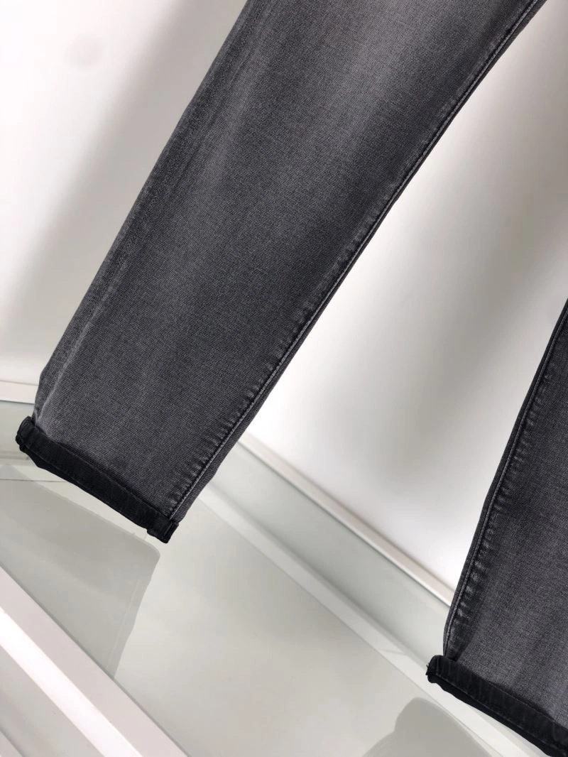 Moncler Jeans TimelessDesign 141612