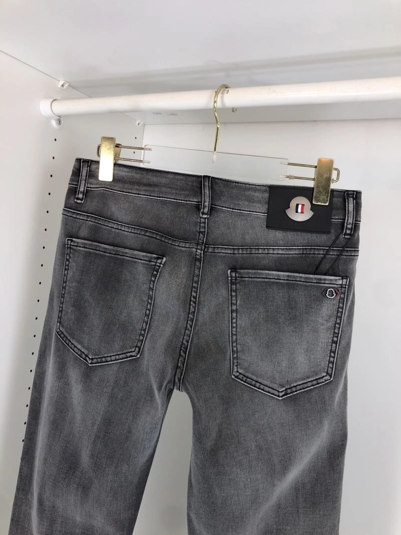 Moncler Jeans TimelessDesign 141612