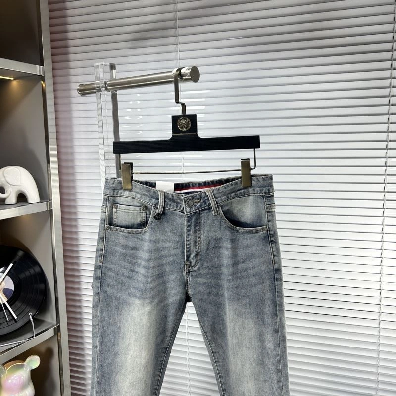 ZeroBulk Moncler Jeans 141618