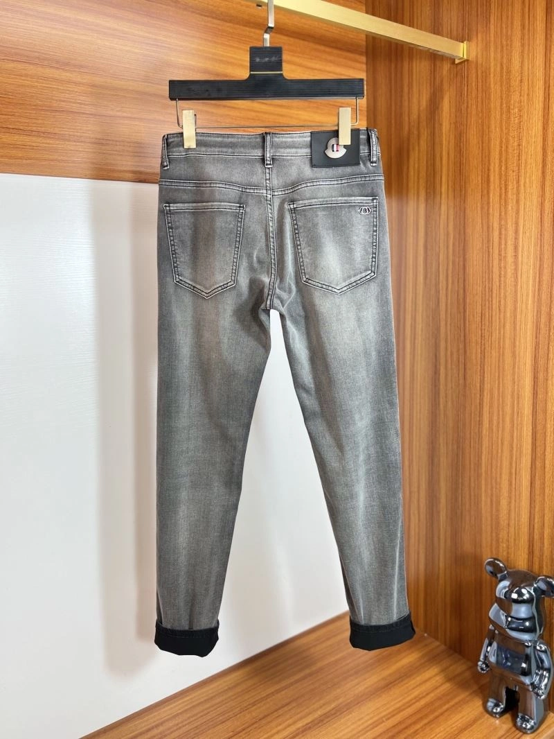 Versatile Moncler Jeans 141244