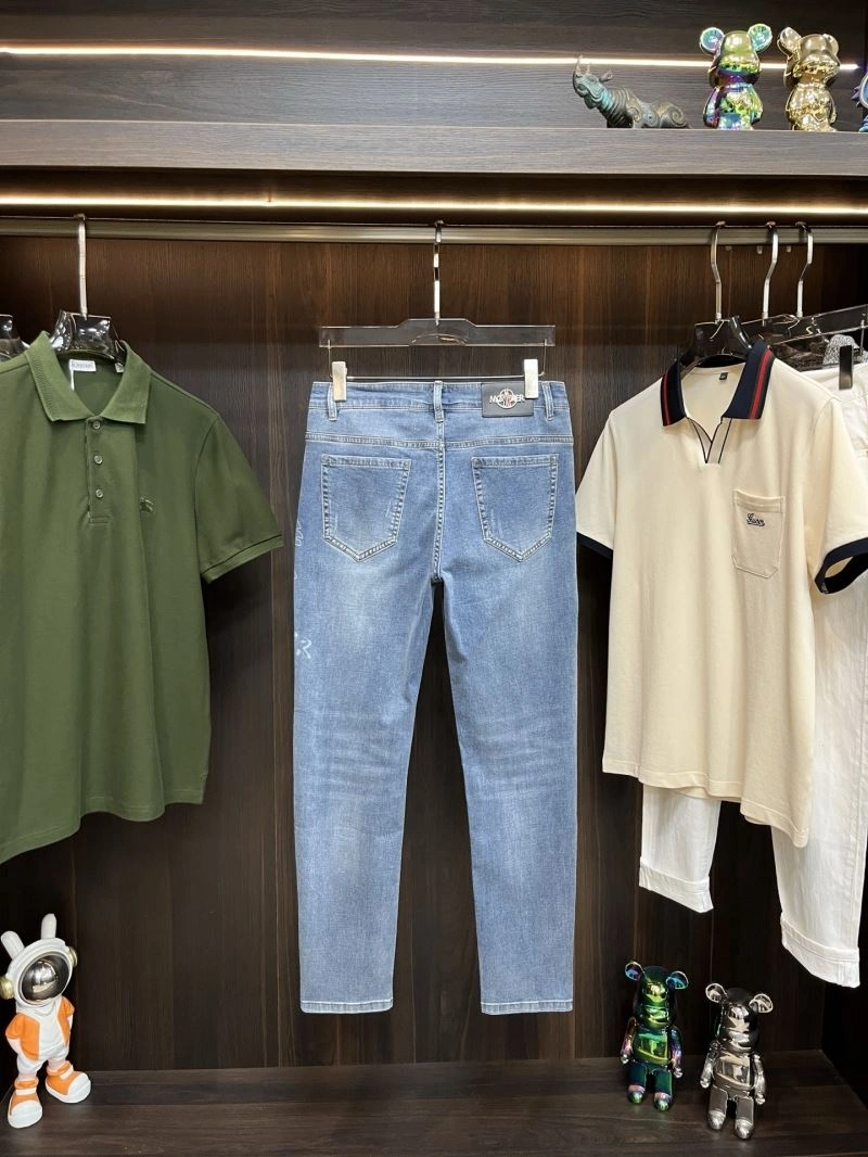 Stylish Moncler Jeans 141252