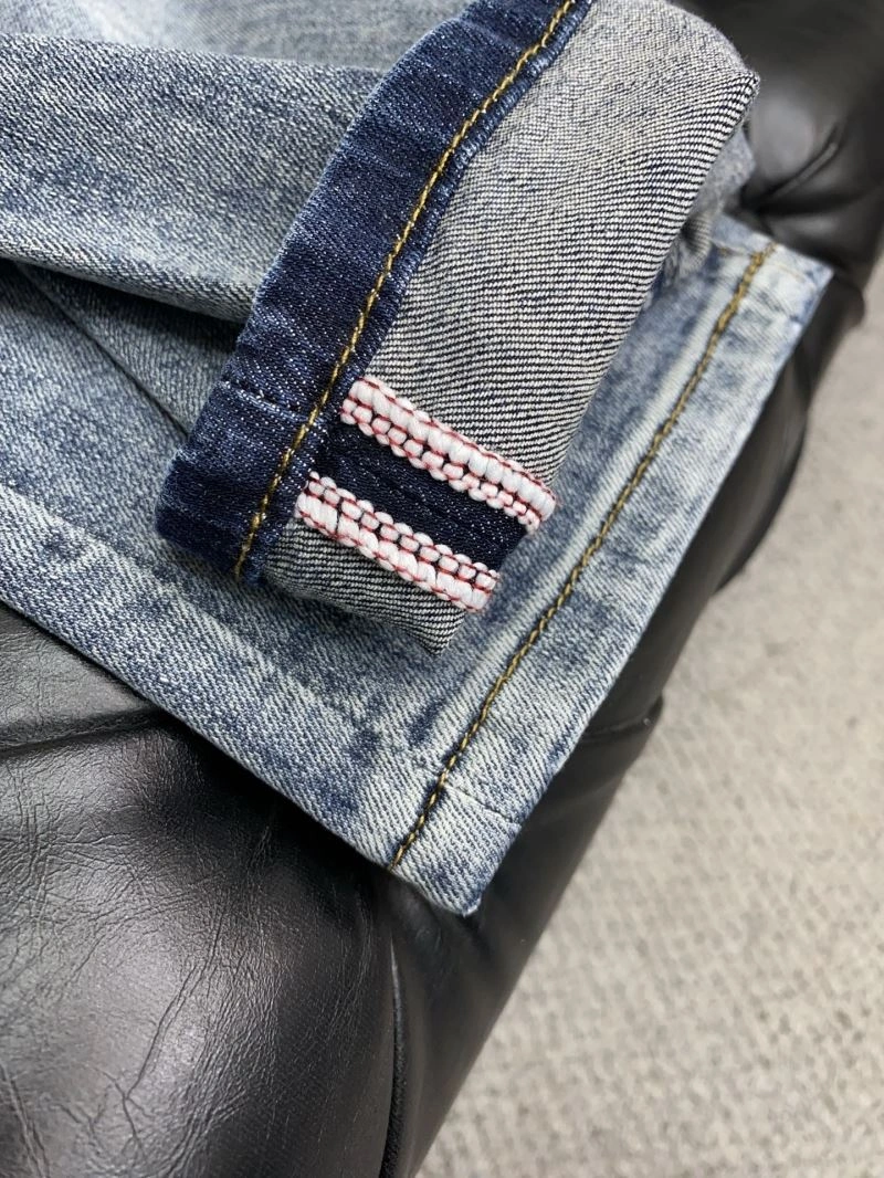 Moncler Jeans Unisex 141250