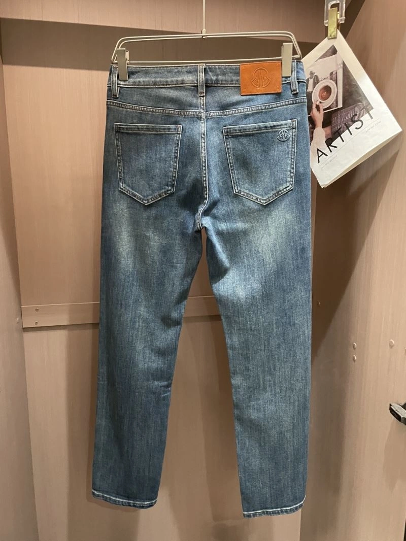 Moncler Jeans SmartChoice 141232