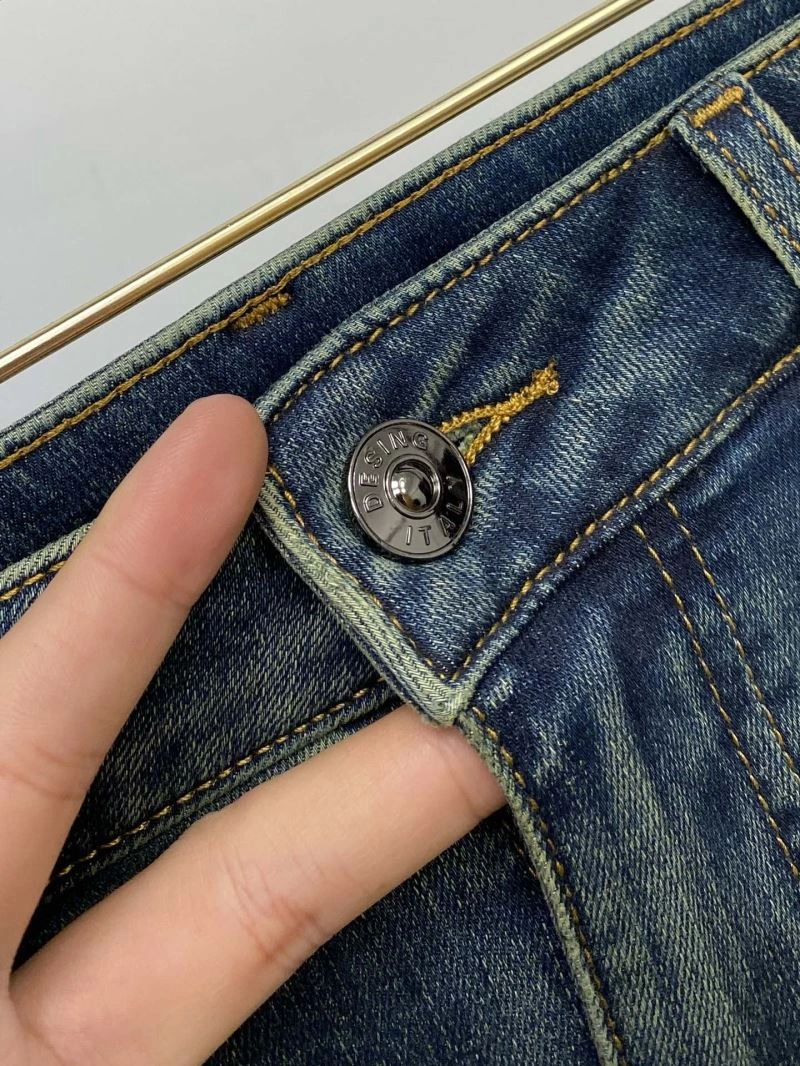 AllSeason Moncler Jeans 141237