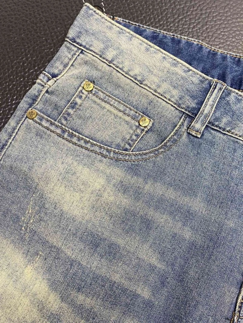 Moncler Jeans Versatile 141256