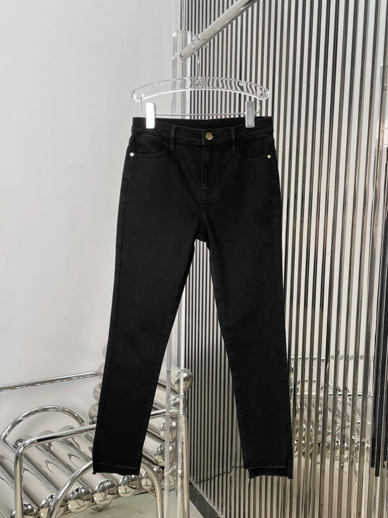 Moncler Jeans Sleek 139766