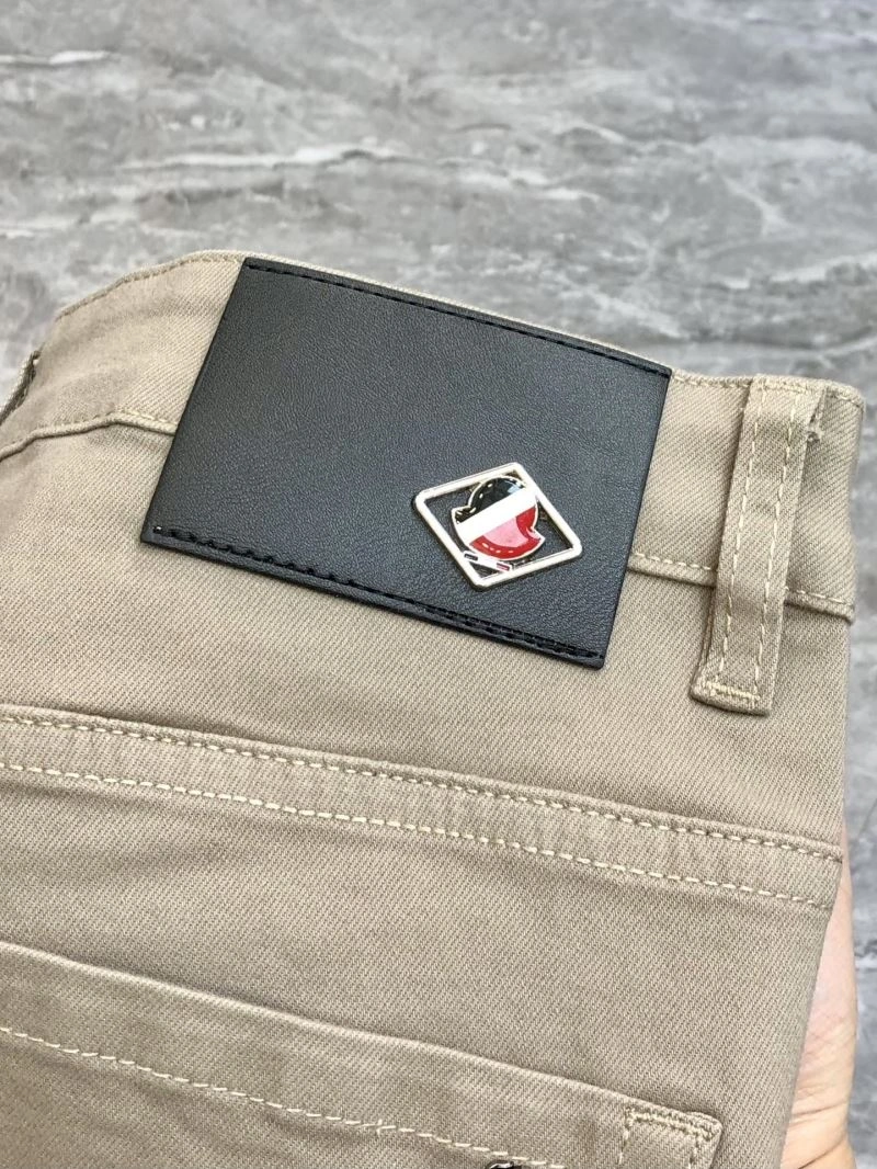 Popular Moncler Jeans 140821