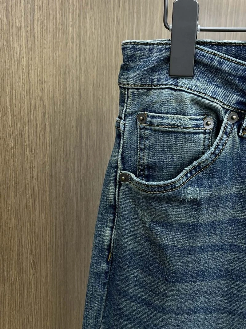 MoistureWicking Moncler Jeans 140820