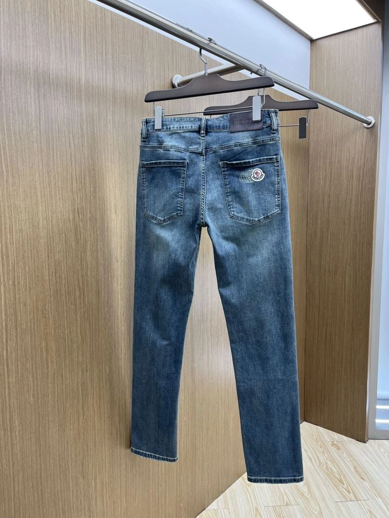 MoistureWicking Moncler Jeans 140820