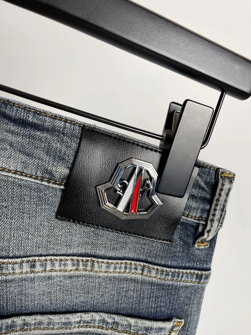 Chic Moncler Jeans 140818
