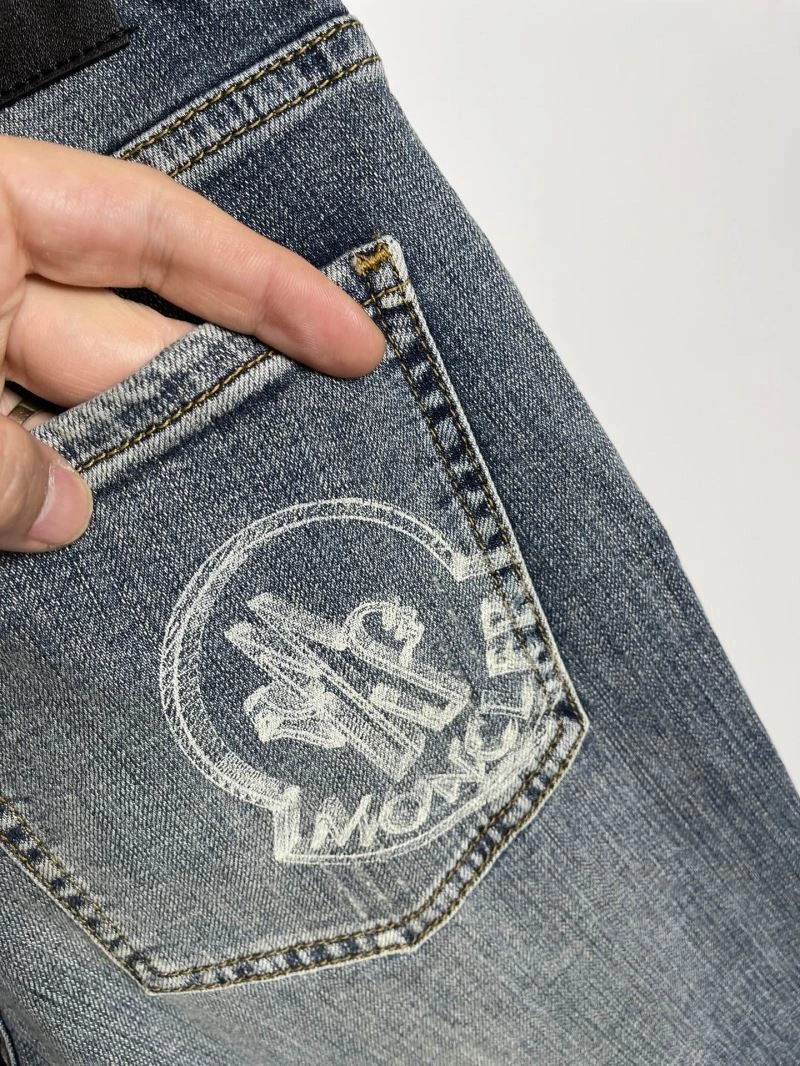 Chic Moncler Jeans 140818