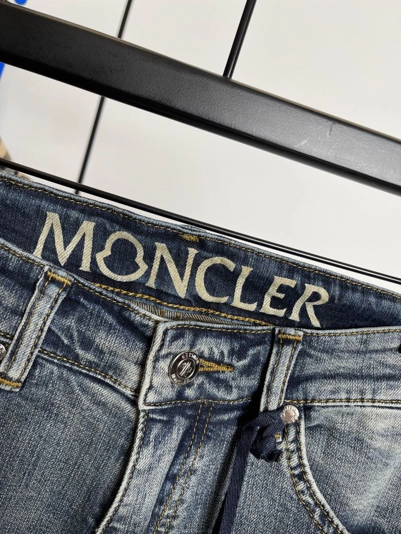 Chic Moncler Jeans 140818