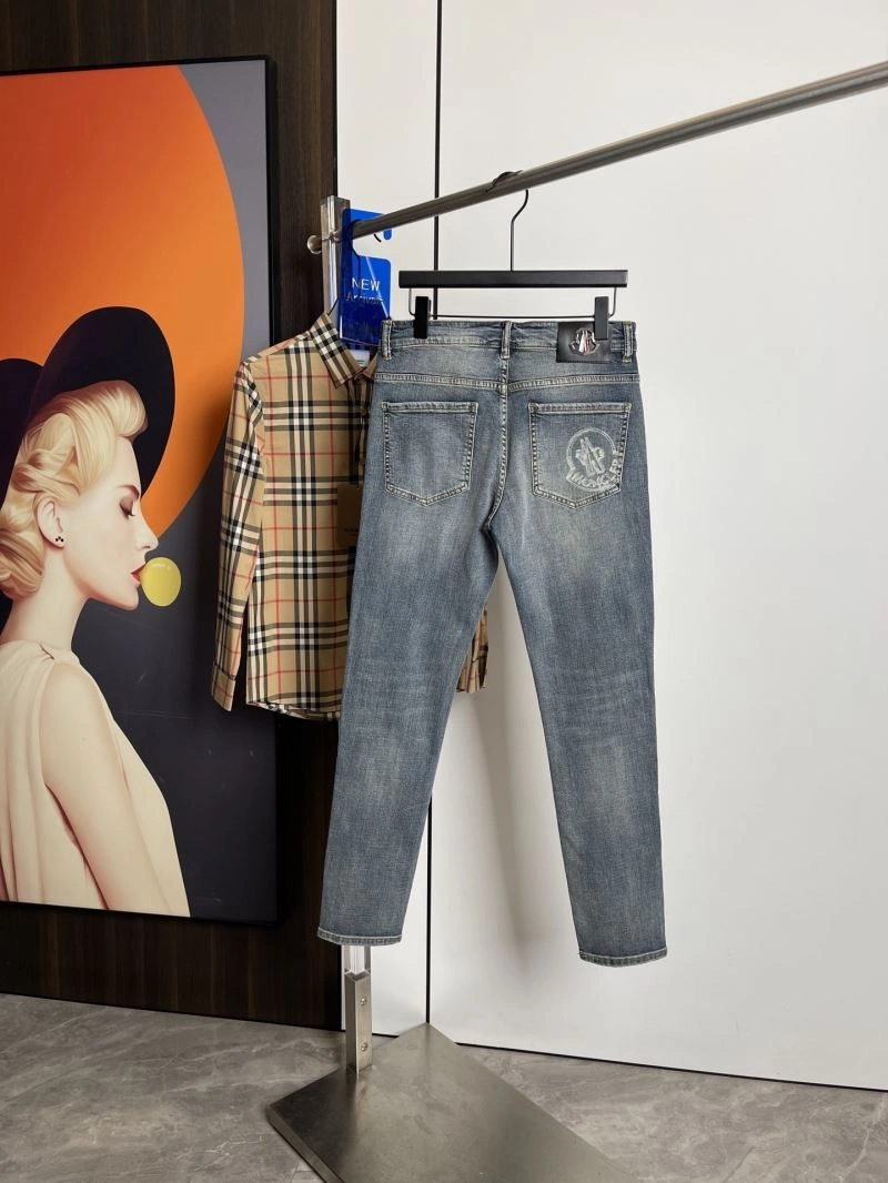Chic Moncler Jeans 140818