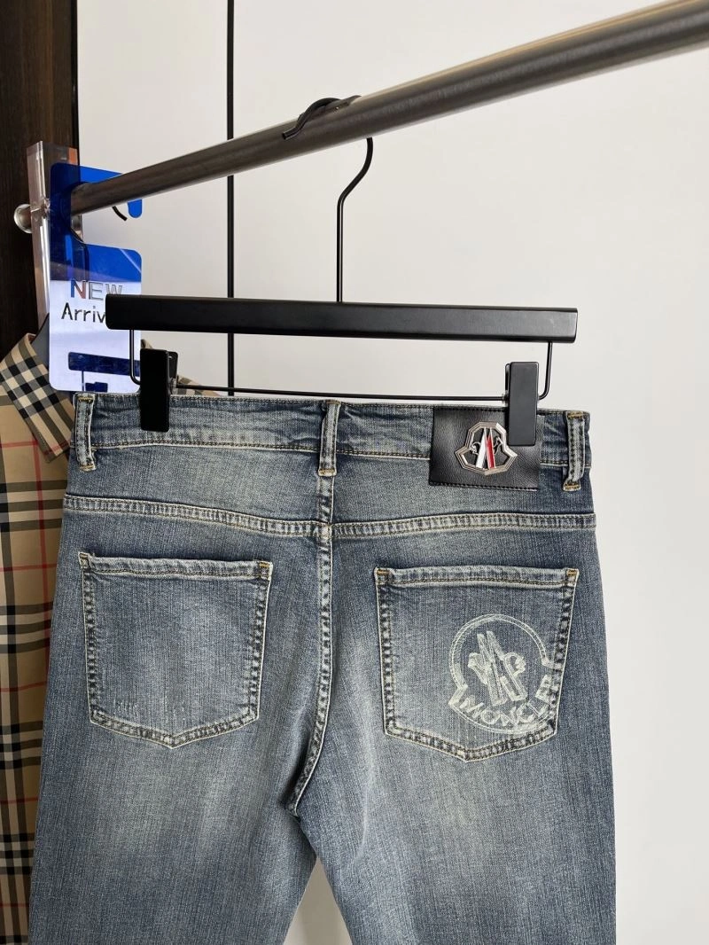 Chic Moncler Jeans 140818