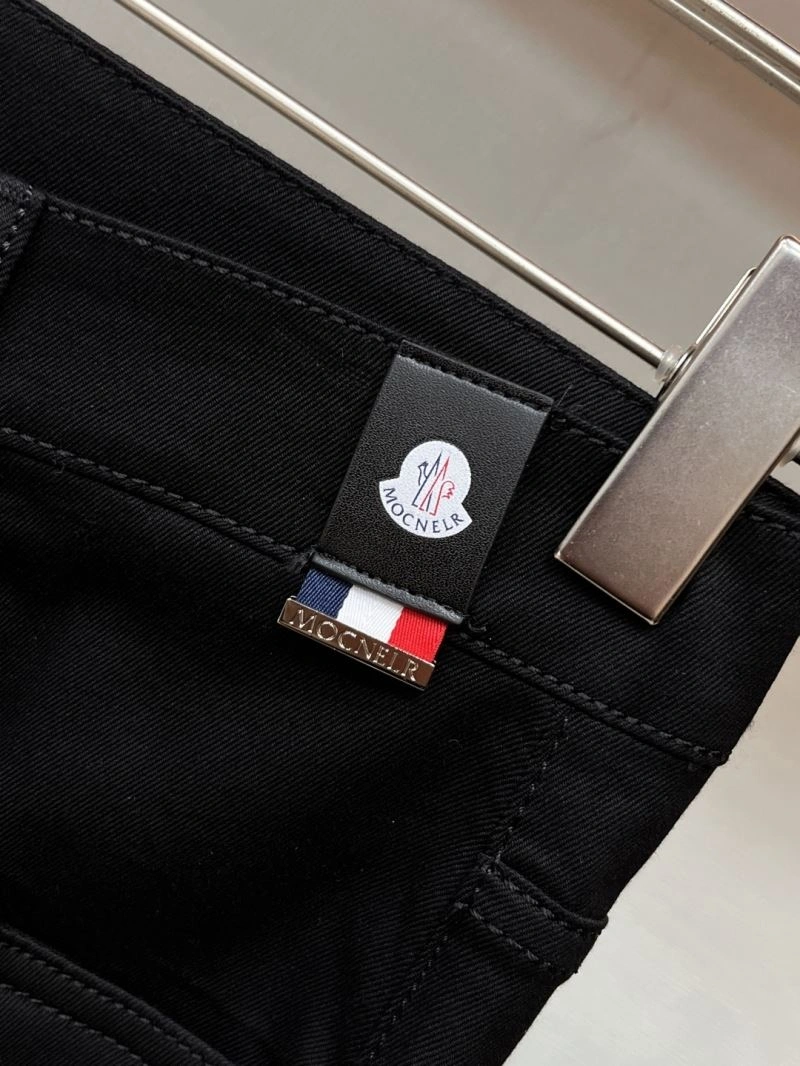 Tailored Moncler Jeans 140817
