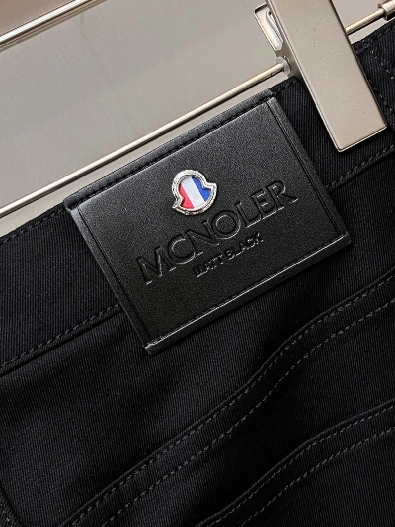 Tailored Moncler Jeans 140817