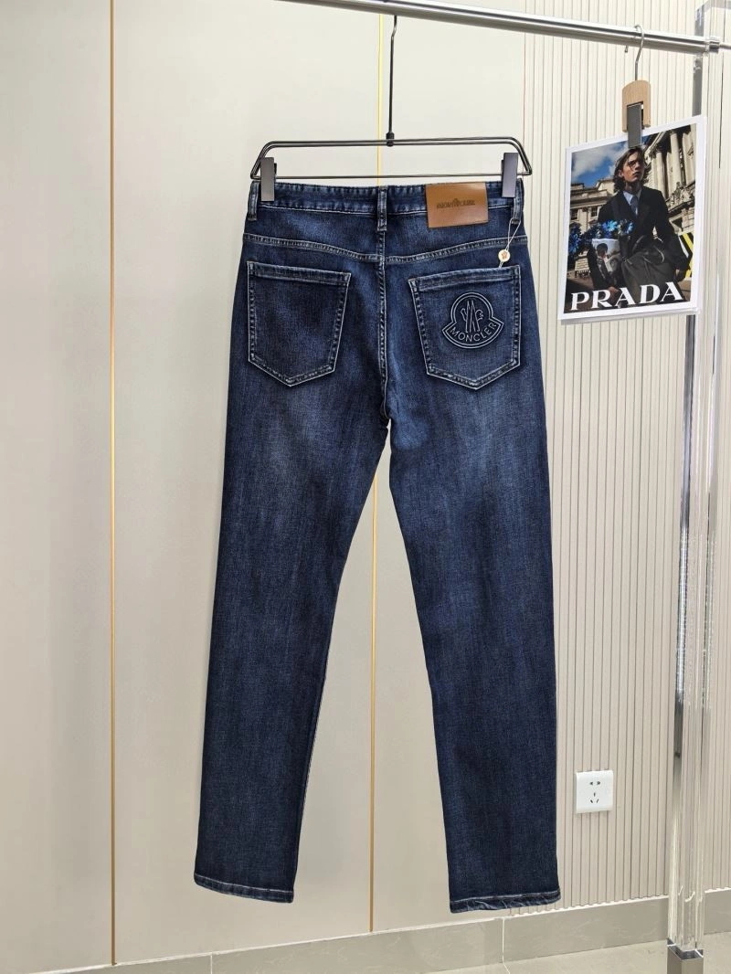 Moncler Jeans ModernLook 140816