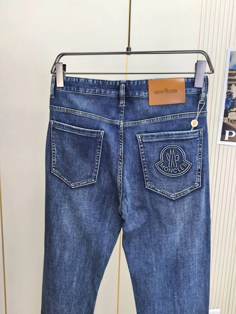Moncler Jeans ModernLook 140816