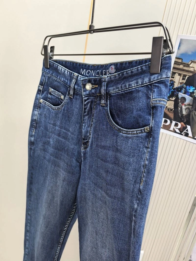 Moncler Jeans ModernLook 140816