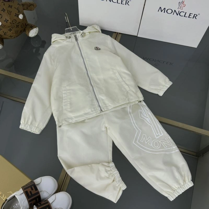 Neat Moncler Kids 139939