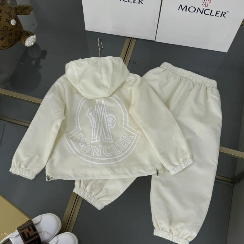 Neat Moncler Kids 139939