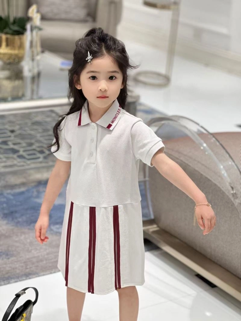 Cozy Moncler Kids 139935