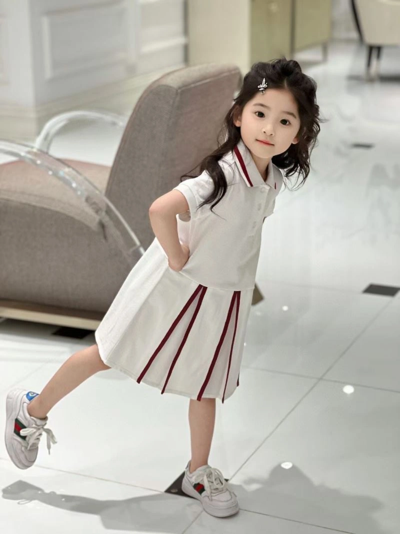 Cozy Moncler Kids 139935