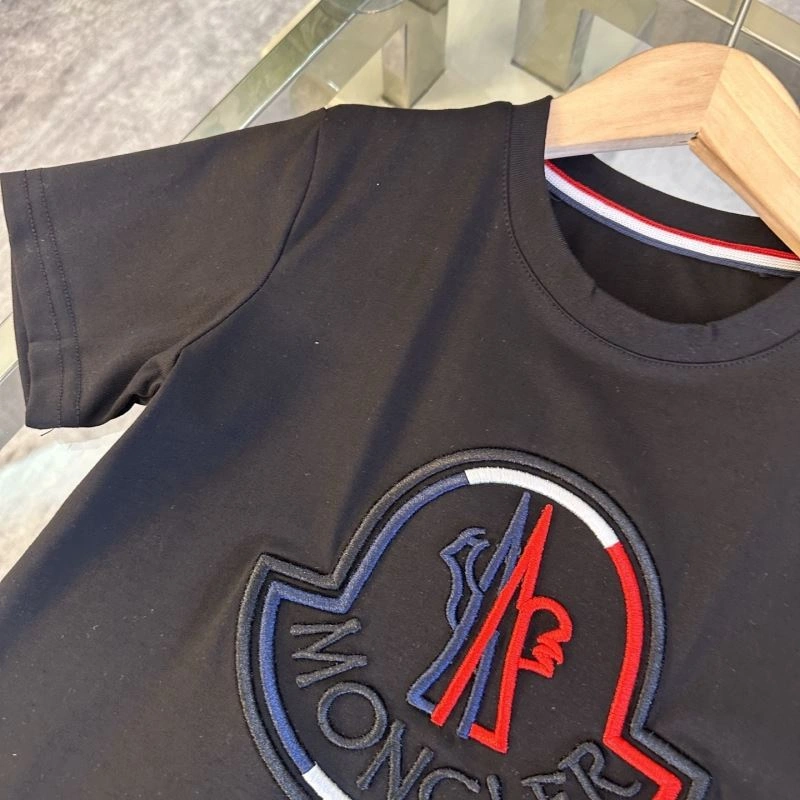 Moncler Kids SportInspired 139981