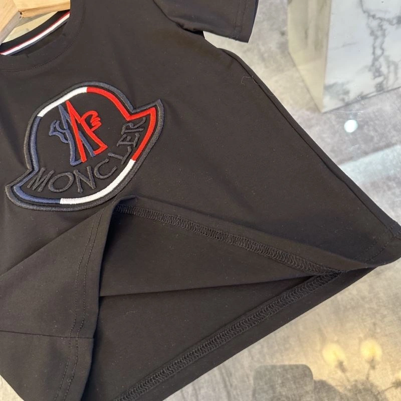 Moncler Kids SportInspired 139981