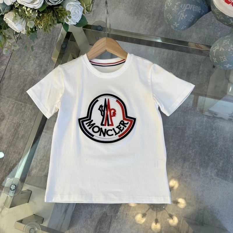 Versatile Moncler Kids 139931