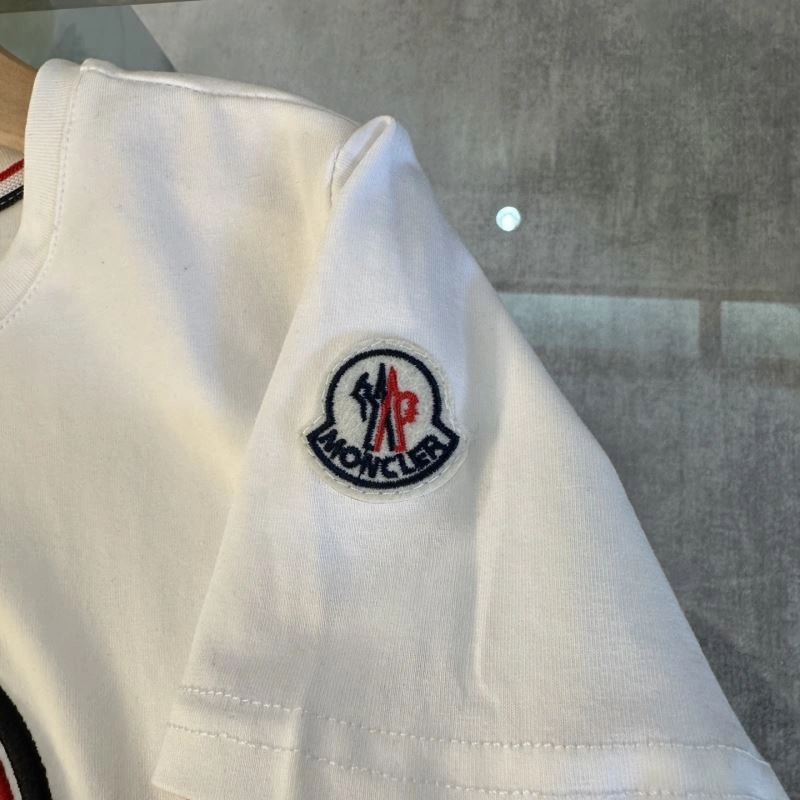 Versatile Moncler Kids 139931