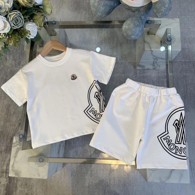 Casual Moncler Kids 139929