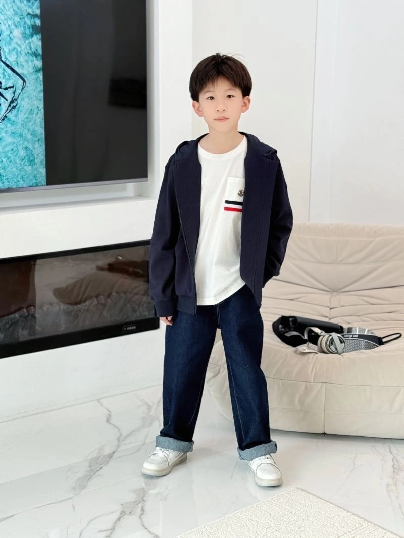 Casual Moncler Kids 139927