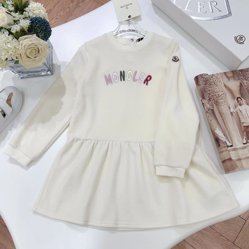 Moncler Kids GoAnywhere 139962
