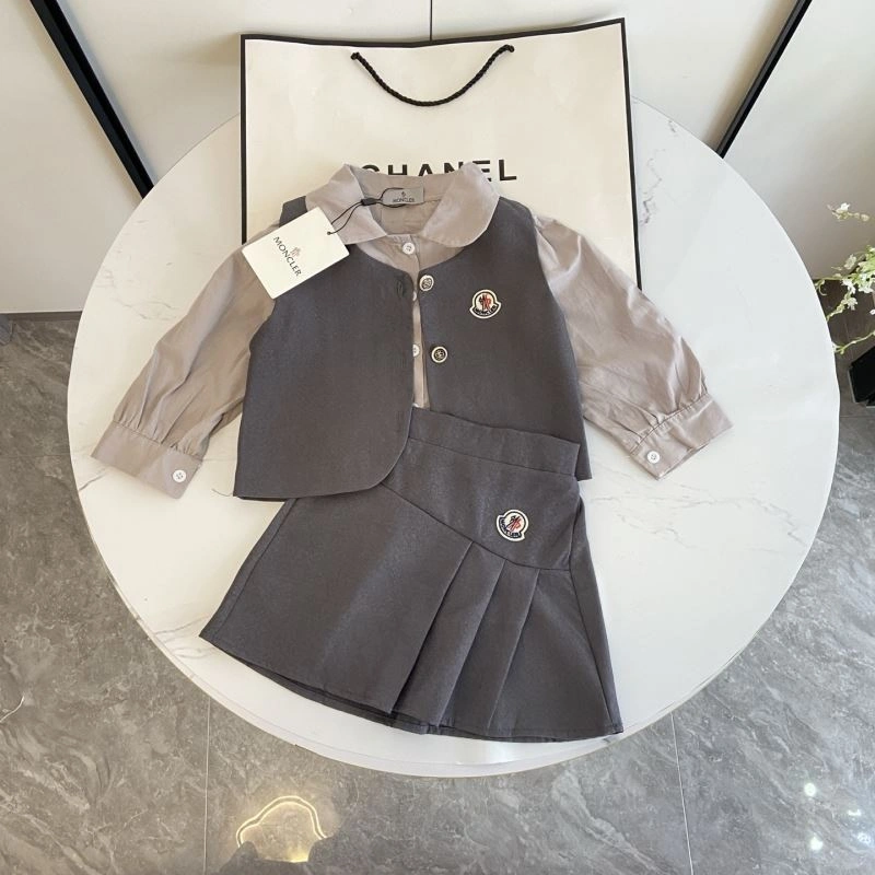 Moncler Kids GoAnywhere 139958