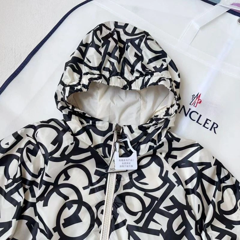 Stylish Moncler Kids 139954