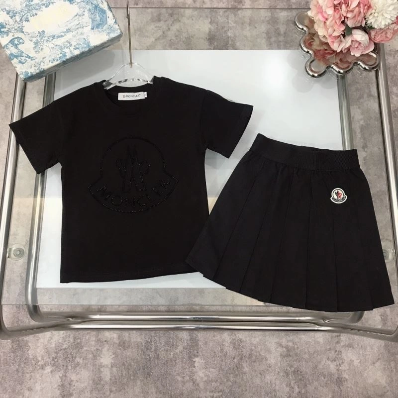 Moncler Kids Seasonal 139950